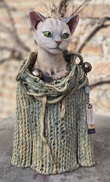 ,,Kocúr,, výška 35 cm