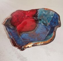 glazovaná keramická misa